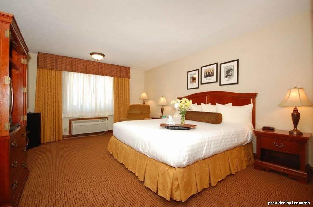 Baymont By Wyndham Bellevue - Omaha Hotel Eksteriør billede