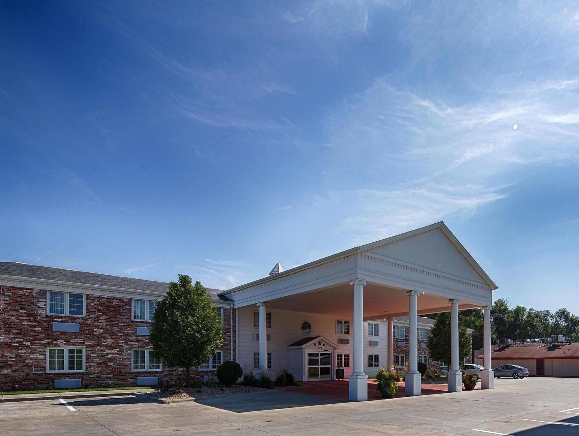 Baymont By Wyndham Bellevue - Omaha Hotel Eksteriør billede